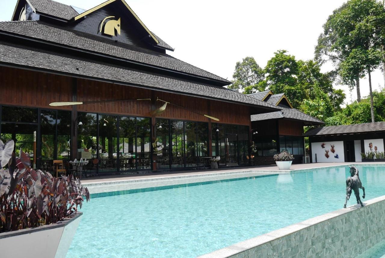 Phumontra Resort Nakhon Nayok Exterior photo