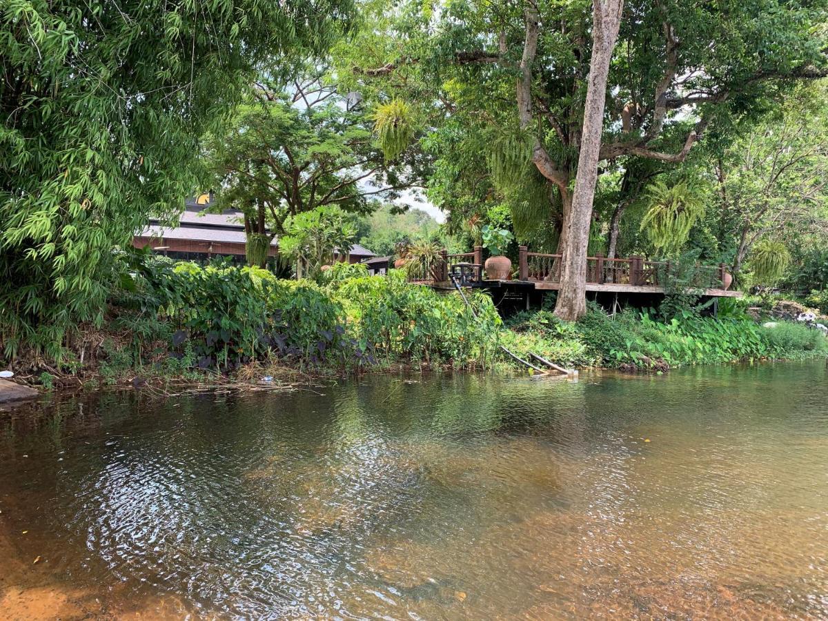 Phumontra Resort Nakhon Nayok Exterior photo